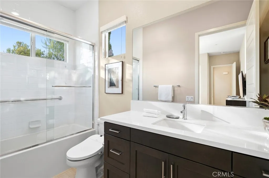 Irvine, California 92618, United States, 4 Bedrooms Bedrooms, ,5 BathroomsBathrooms,Residential,Active,185524