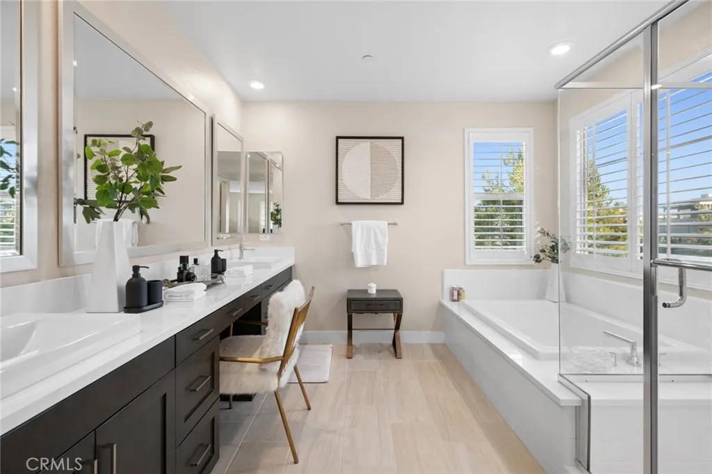 Irvine, California 92618, United States, 4 Bedrooms Bedrooms, ,5 BathroomsBathrooms,Residential,Active,185524