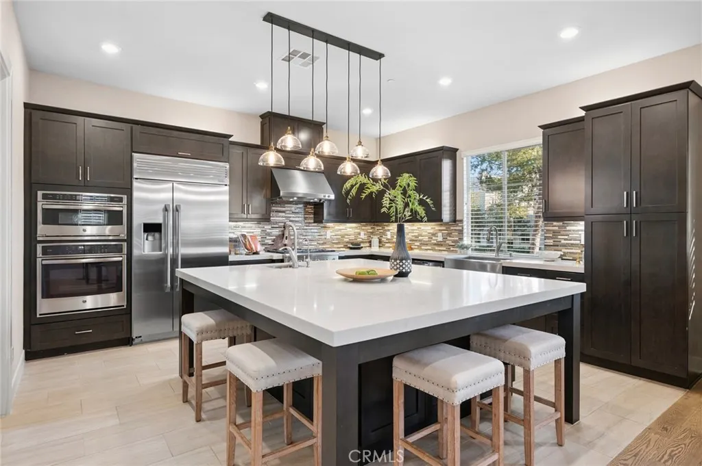 Irvine, California 92618, United States, 4 Bedrooms Bedrooms, ,5 BathroomsBathrooms,Residential,Active,185524