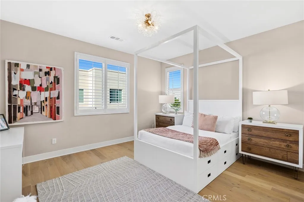 Irvine, California 92618, United States, 4 Bedrooms Bedrooms, ,5 BathroomsBathrooms,Residential,Active,185524