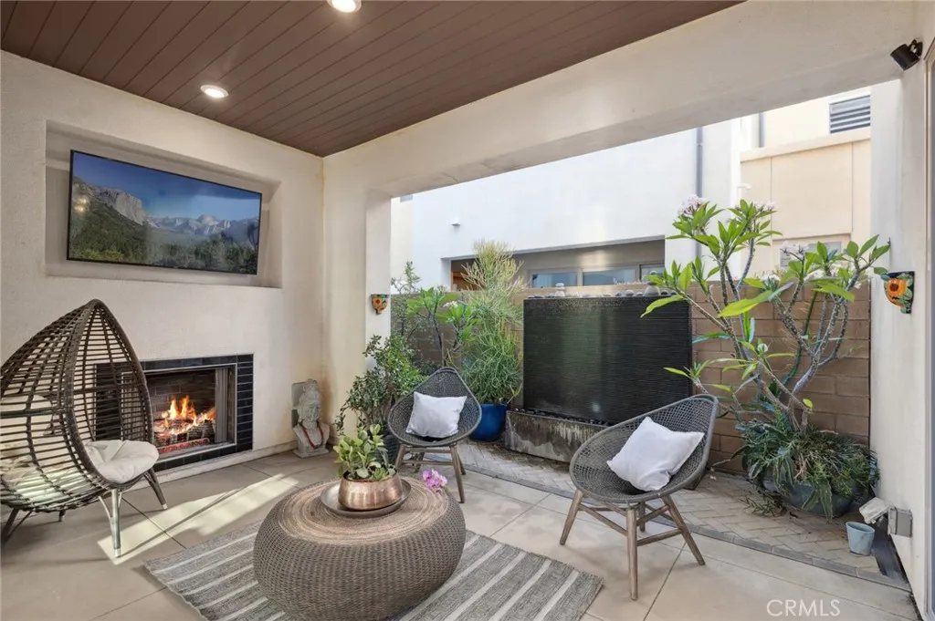 Irvine, California 92618, United States, 4 Bedrooms Bedrooms, ,5 BathroomsBathrooms,Residential,Active,185524