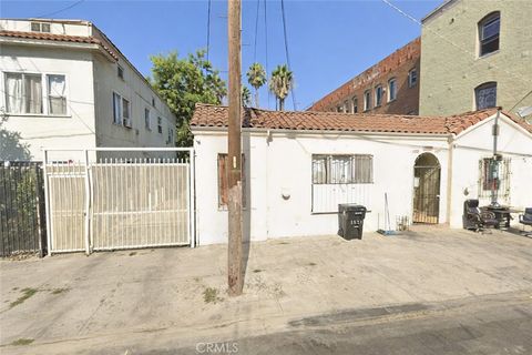 Photo of 1321 Fedora, Los Angeles, CA 90006 (MLS # SB26017966)