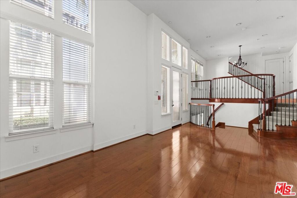 6010 Celedon 5