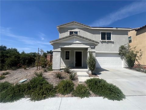 Photo of 24024 Roybal WAY, Lake Elsinore, CA 92532 (MLS # SW26106012)