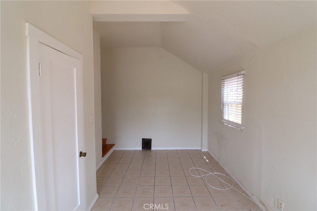 Eastside (ES) - Residential Lease