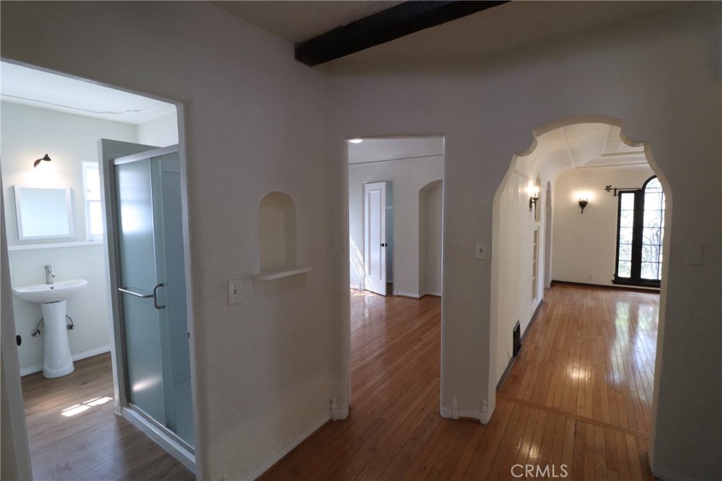 Eastside (ES) - Residential Lease