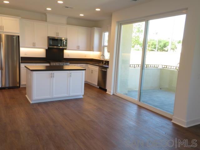 Oceanside - Residential Lease