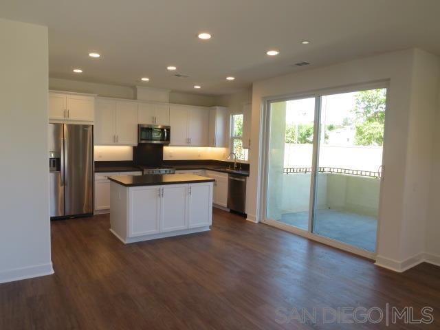 Oceanside - Residential Lease