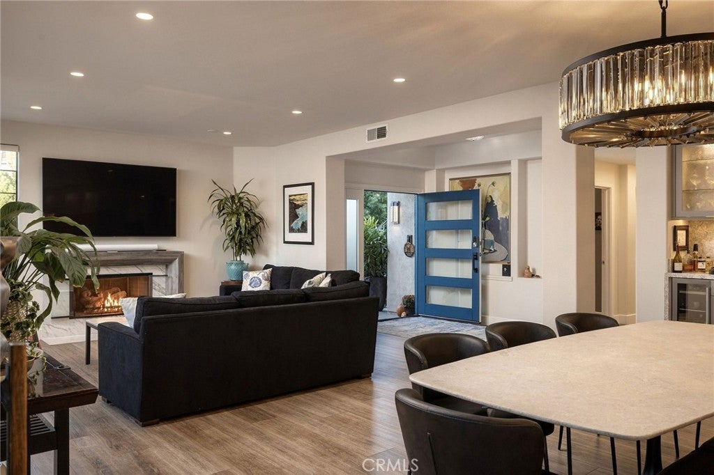 51 Seabrook Cove