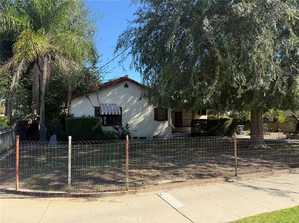 1510 S 4th AVE