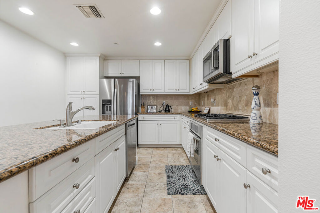 12975 Agustin Place 333