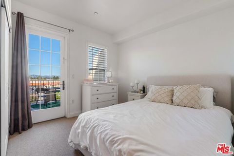 Tiny photo for 12975 Agustin Place #333, Playa Vista, CA 90094 (MLS # 26660599)