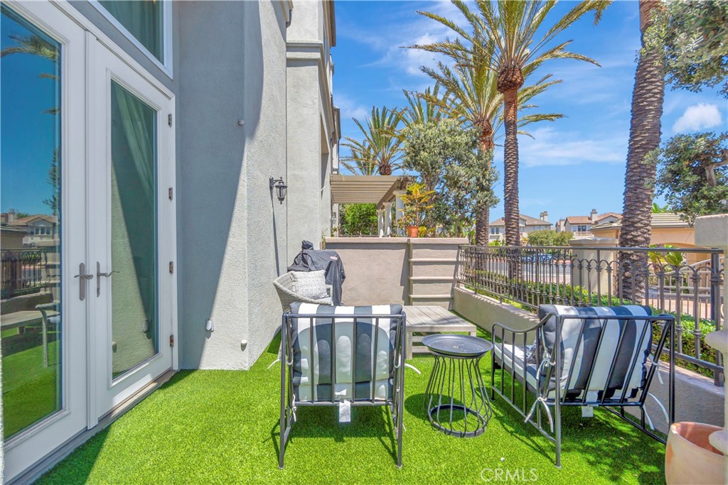 19281 Surf Drive