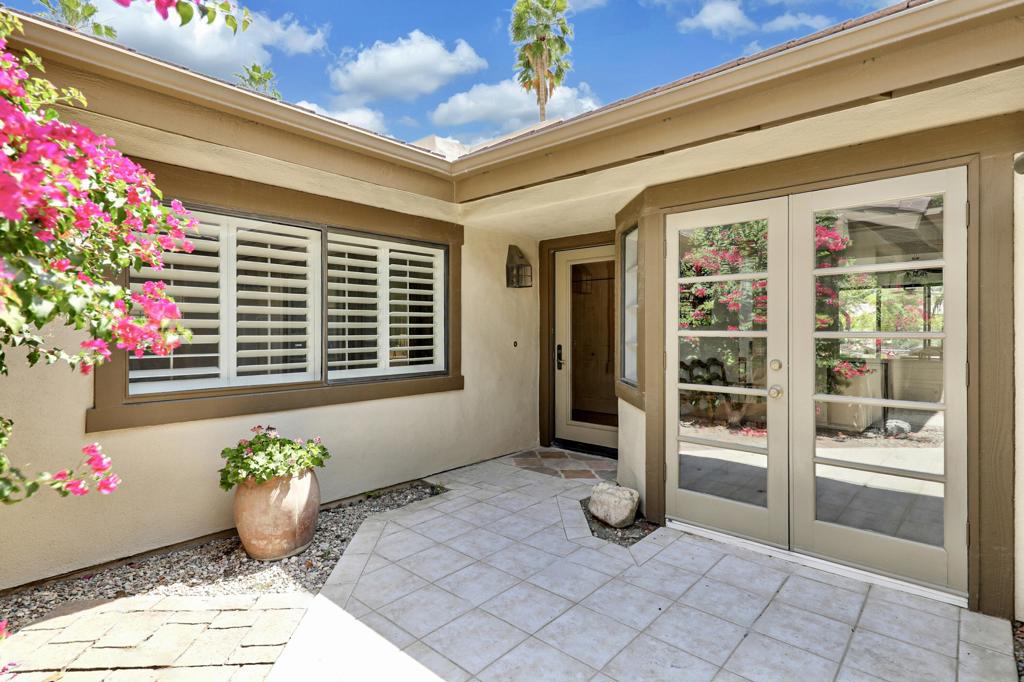 343 Bouquet Canyon Drive