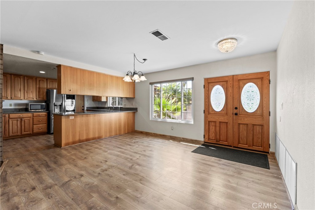 8609 Dunwoodie Road