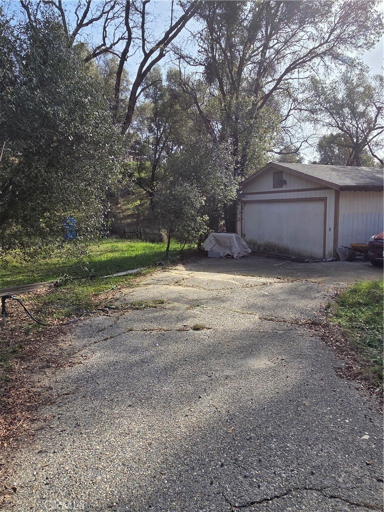 58348 Road 225