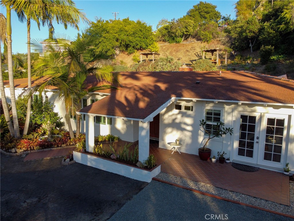 1670 Alta Vista