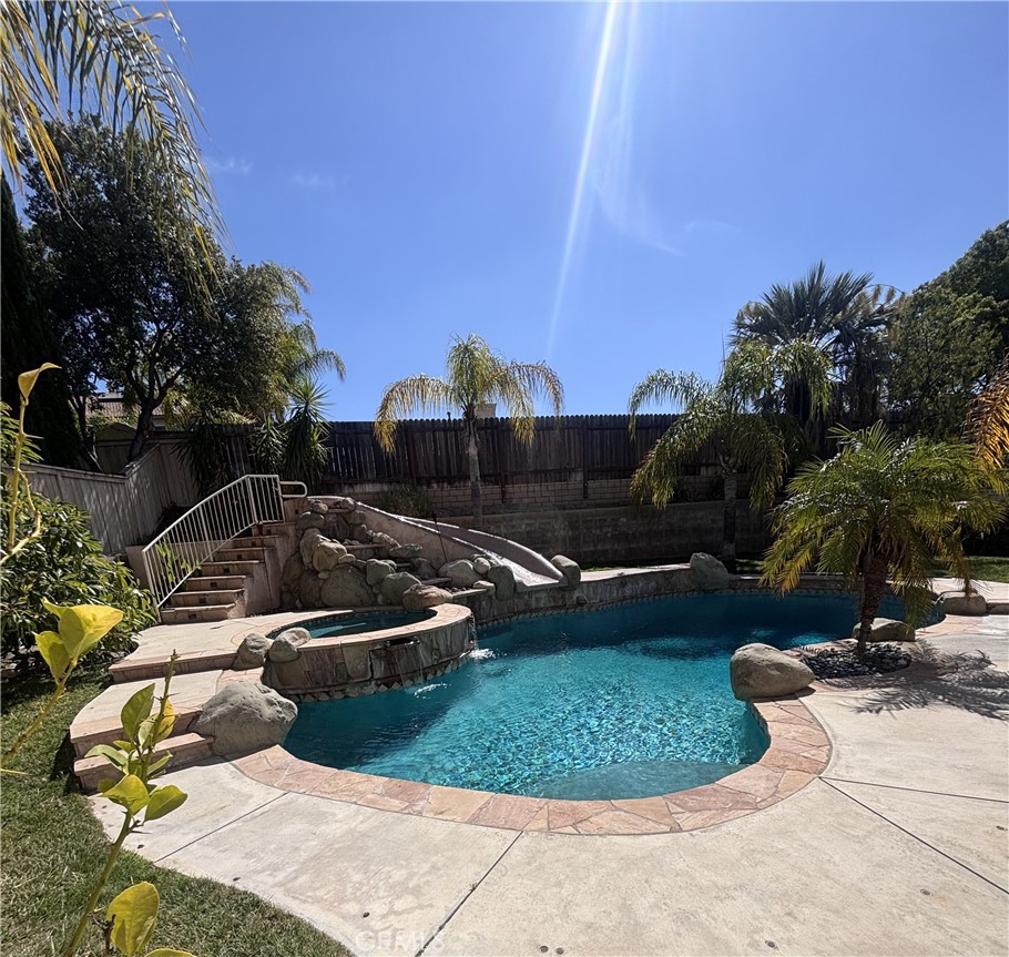 25317 Oak Ridge Drive
