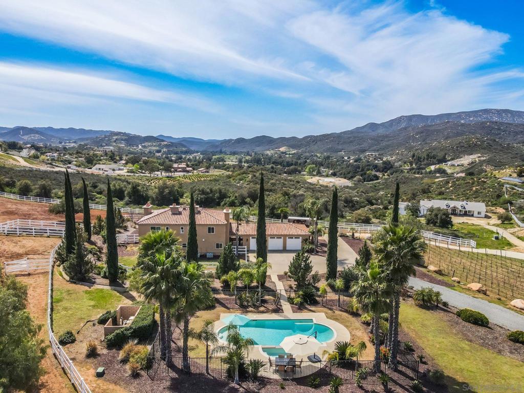 37522 La Encina Circle