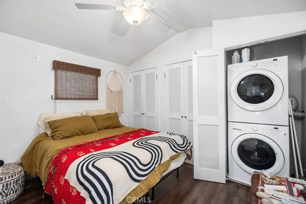 Laguna Beach, California 92651, United States, 2 Bedrooms Bedrooms, ,1 BathroomBathrooms,Residential,Active,241791