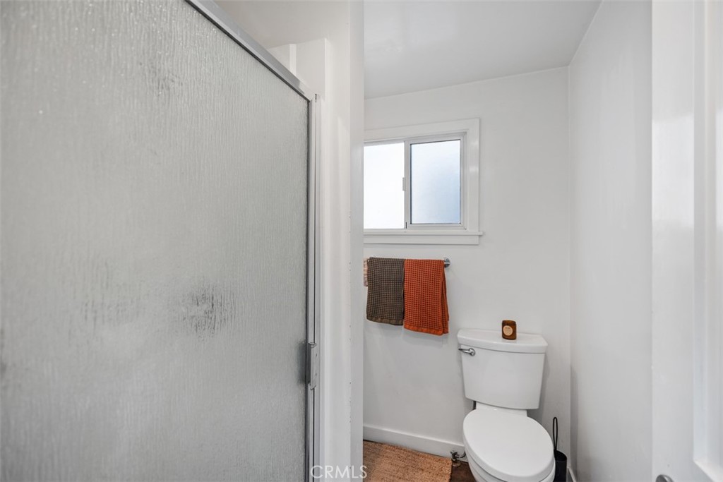 Main Beach (BCH) - Residential Lease