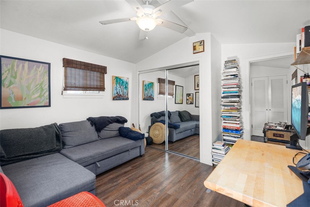 Main Beach (BCH) - Residential Lease