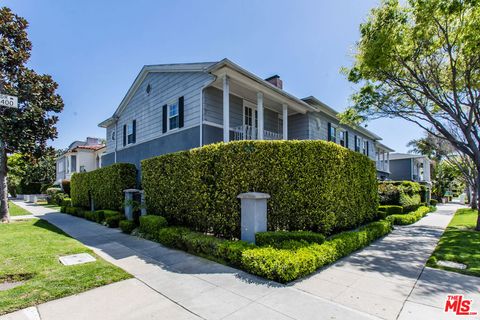 Photo of 9660 W Olympic Boulevard #966, Beverly Hills, CA 90212 (MLS # 26668067)