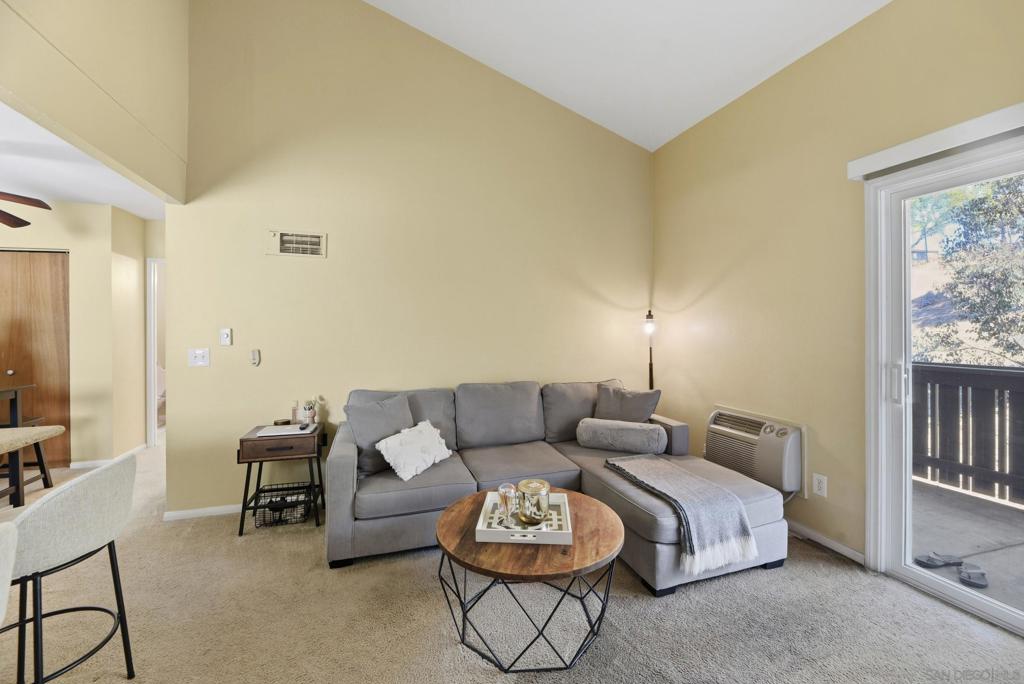 830 W Lincoln Ave 273