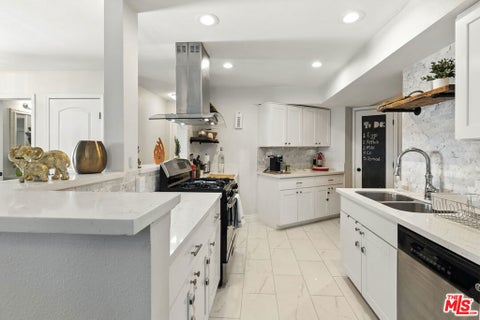 Tiny photo for 13320 Calle Amapola, Desert Hot Springs, CA 92240 (MLS # 26986991)