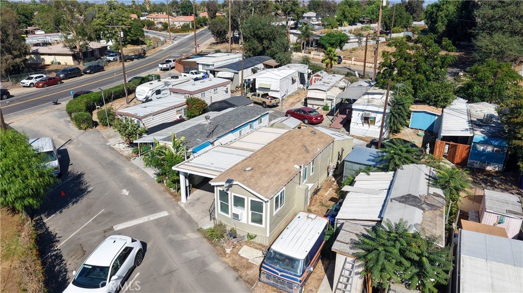 11416 Holmes Avenue 3