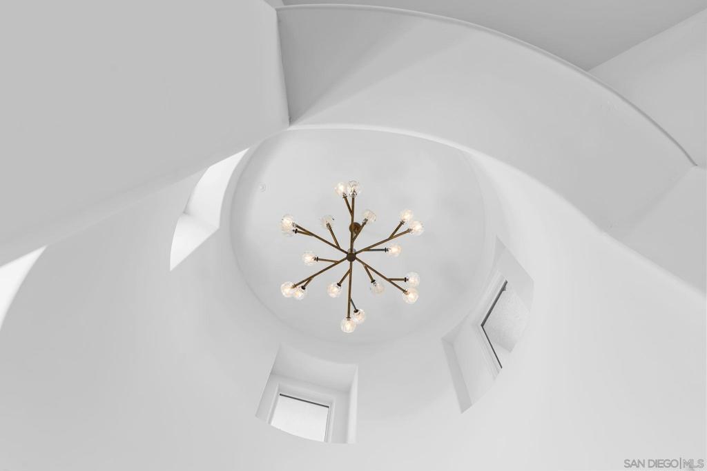 Rancho Santa Fe - Residential