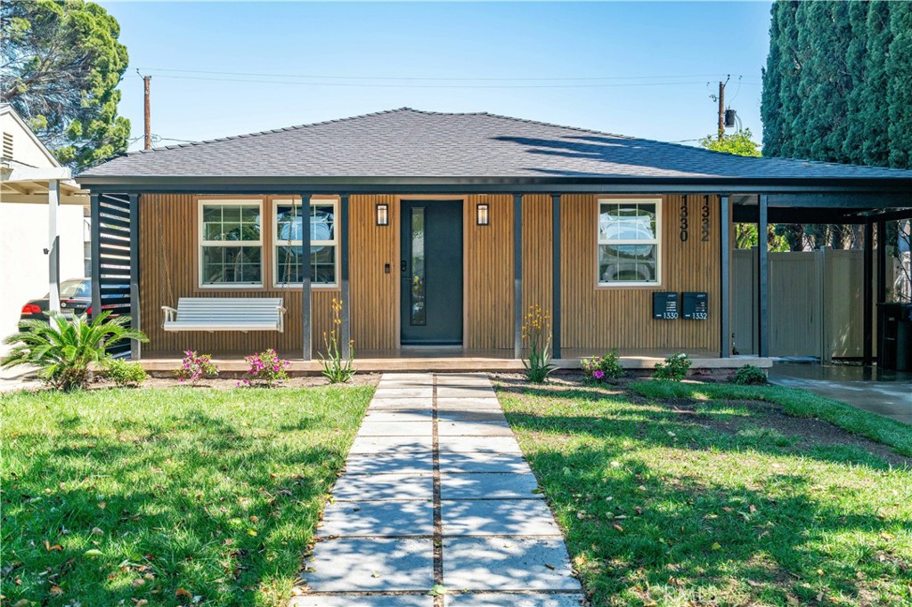 Properties 1 1330 1332 N Lincoln Street