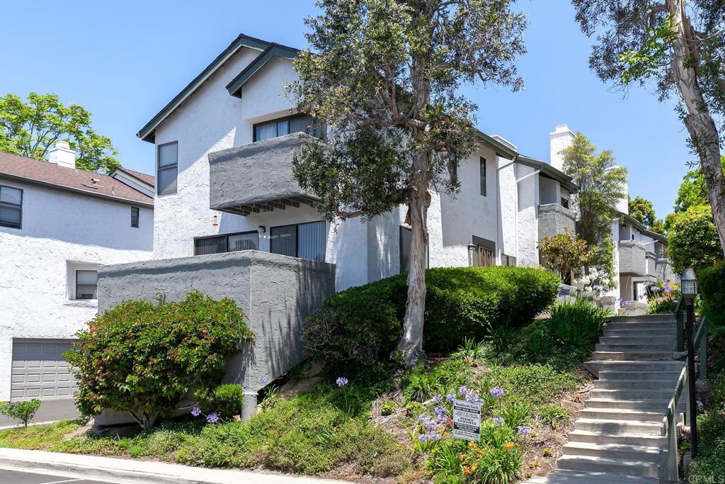 Welcome to this beautifully remodeled townhome nestled in one of San Diego's most sought-after neighborhoods--UTC/La Jolla. This move-in townhome features a modern, open-concept layout with high-end finishes throughout, including luxury flooring, designer lighting and a fully updated kitchen with quartz countertops and stainless steel appliances. Enjoy spacious bedrooms, sleek bathrooms, air conditioning, laundry in the garage and private outdoor space--perfect for morning coffee or evening unwinding. Located just minutes from world-class shopping, top-rated restaurants, and major transit lines including the trolley and multiple bus routes, this home offers both style and unbeatable convenience. Whether you're commuting, shopping, or exporing the best of La Jolla, evertything is right at your doorstep. Don't miss your opportunity to live in a turnkey townhome in the heart of it all!