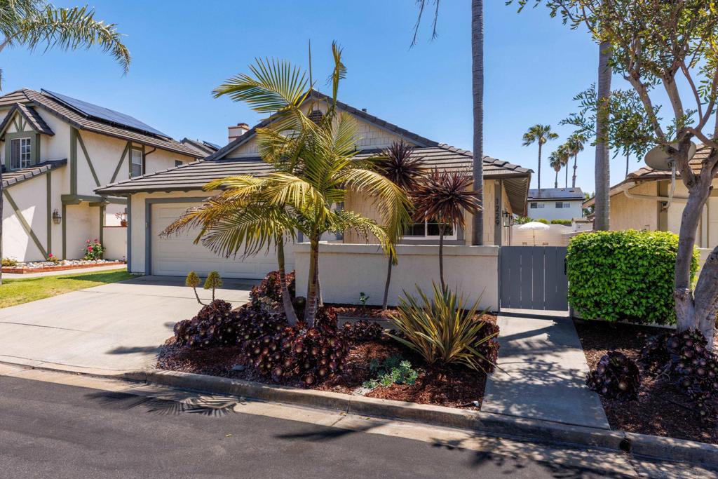 Find Homes For Sale 1 1229 Chambord Ct.