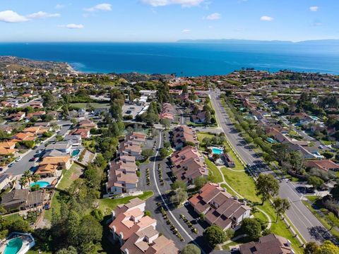 Photo of 22 Seaview Dr S Dr, Rolling Hills Estates, CA 90274 (MLS # PTP2602651)