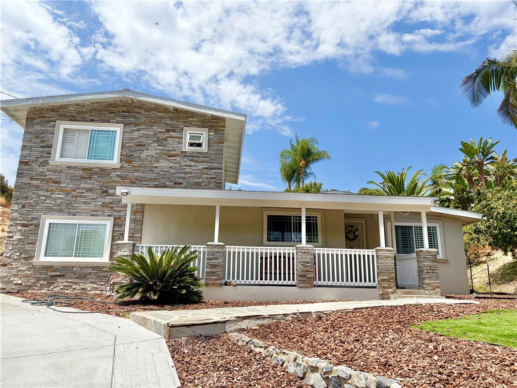 10150 Sierra Madre