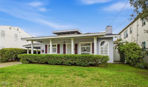 Photo of 536 E Elk Avenue, Glendale, CA 91205 (MLS # P1-25912)