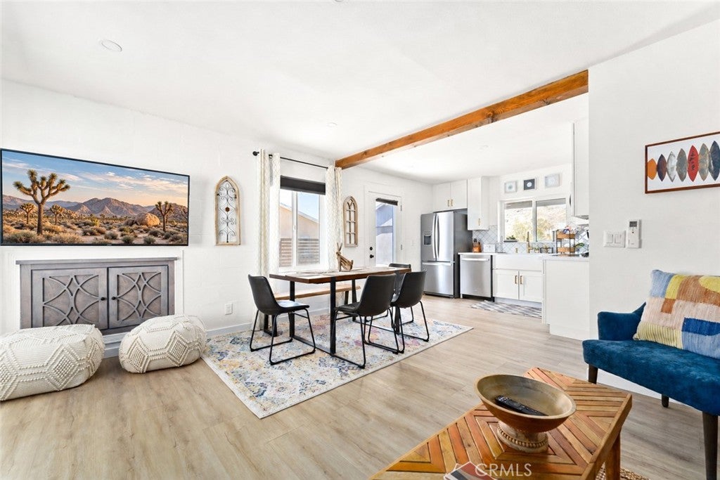 4728 Avenida Del Sol