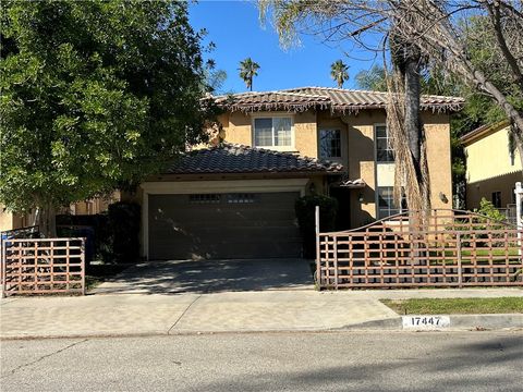 Photo of 17447 Enadia Way, Lake Balboa, CA 91406 (MLS # SR26046469)