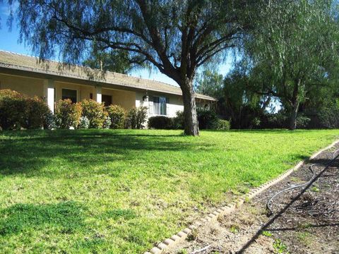 Photo of 29175 THE YELLOW BRICK ROAD Rd, Valley Center, CA 92082 (MLS # NDP2601940)