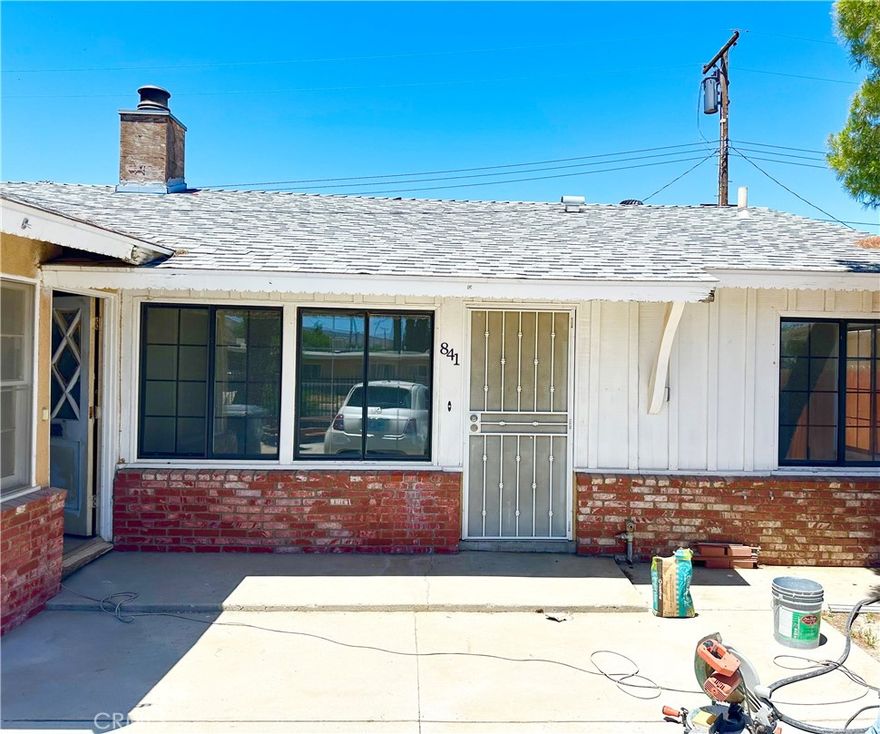 Unit has 2 bedroom 1 bath have been Remodeled, New flex plumbing, new paint, new kitchen and new bathroom, new flooring etc,