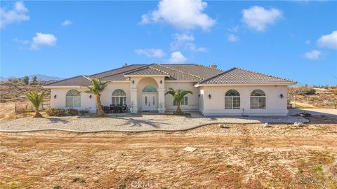 6086 Pythagoras Oak Hills CA 92344