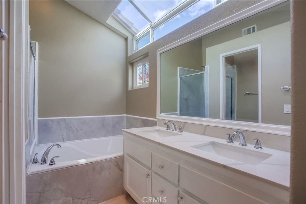 California Reflections (CRE) - Residential Lease