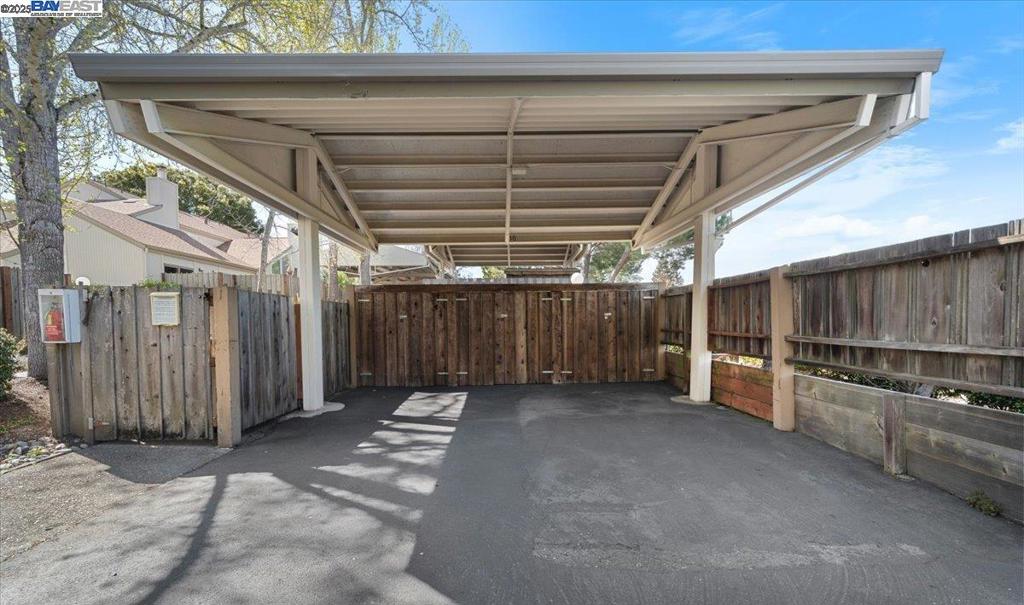 RHEEM GARDENS - Residential