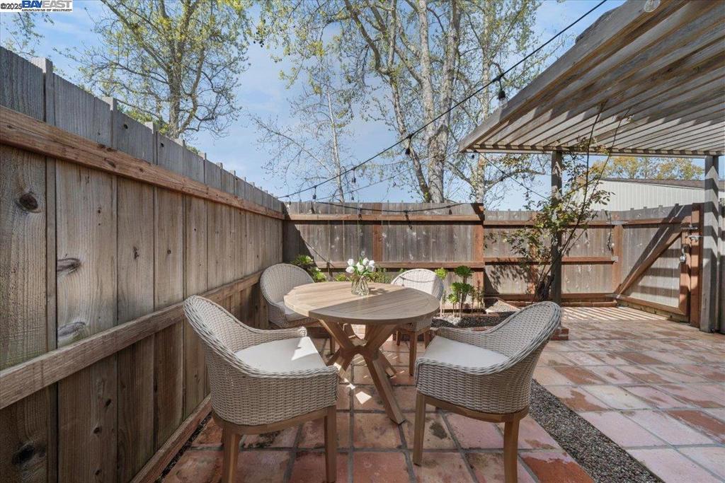 RHEEM GARDENS - Residential