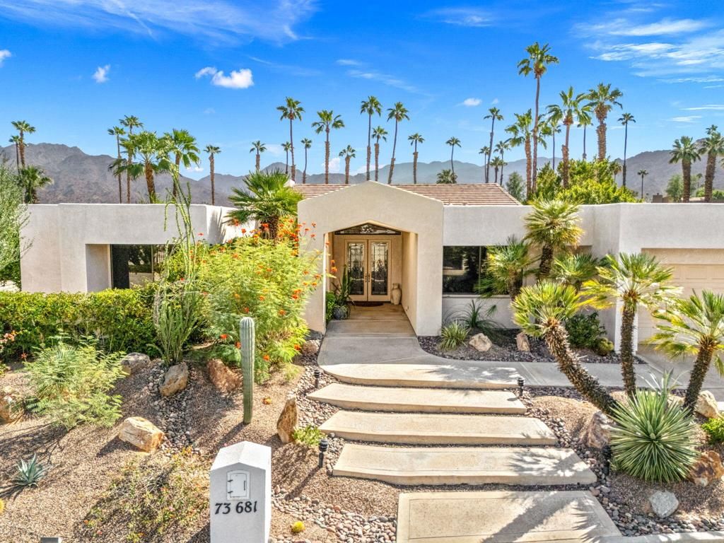 Photo of 73681 Agave Lane, Palm Desert, CA 92260 (MLS # 219137129DA)