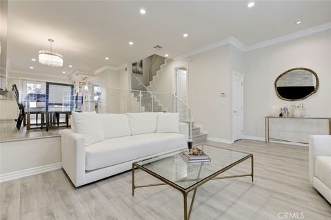 Photo of 4342 Coldwater Canyon Ave #3, Studio City, CA 91604 (MLS # GD26093431)