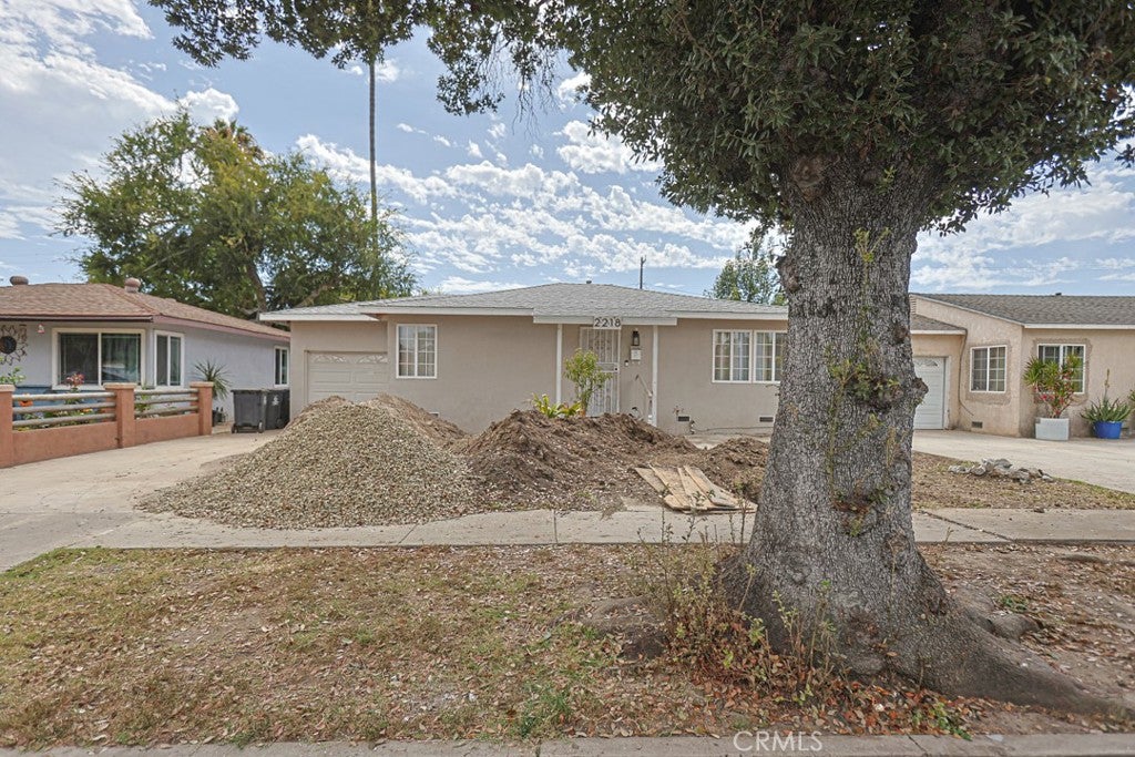 2218 Towner, Santa Ana CA 92707 - Photo 1