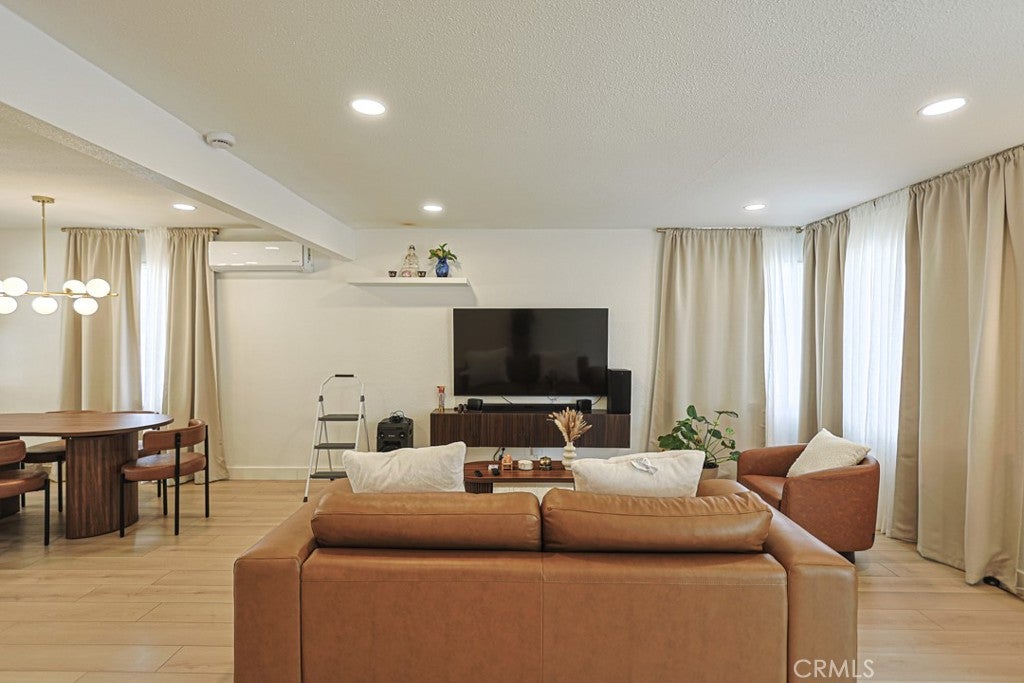 2218 Towner 2218 Towner