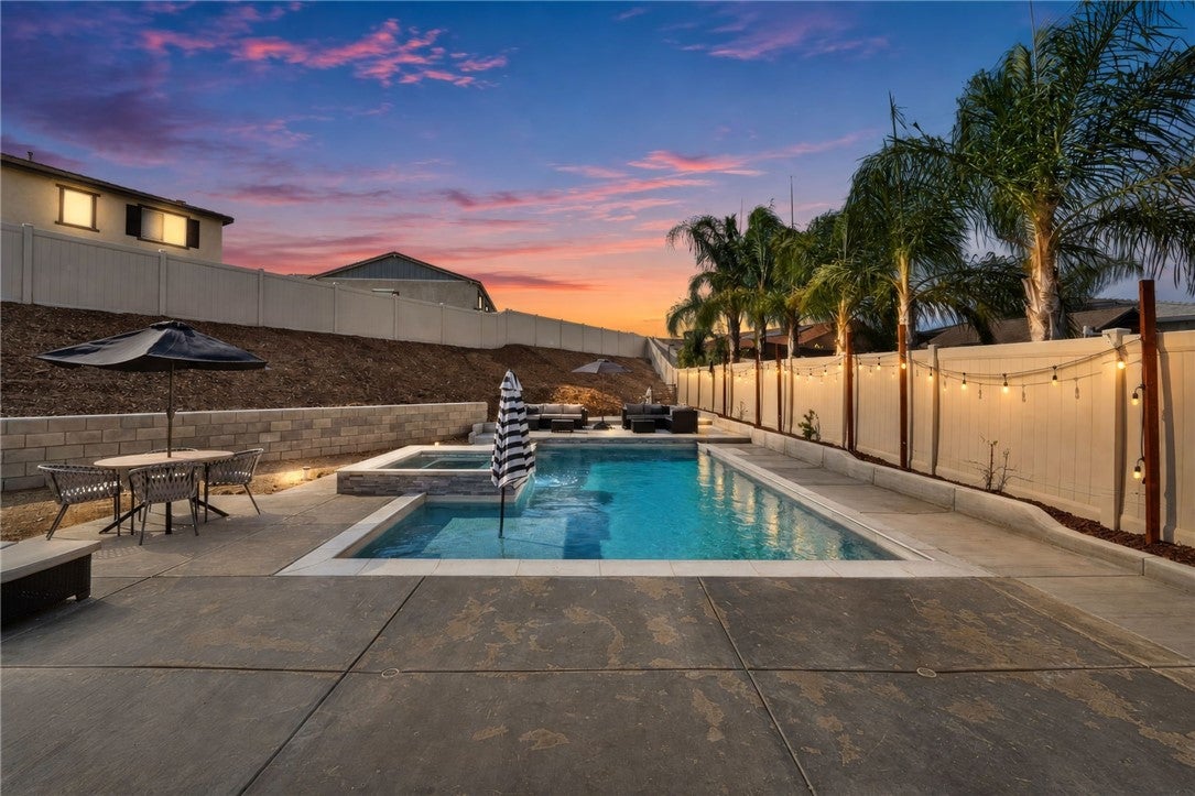 28436 Ivory Court